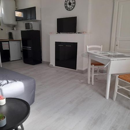 Promo Studio Wi-Fi A Courseulles-Sur-Mer Au 1Er Etage Ngoại thất bức ảnh